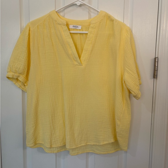 Avara Women's Sunny Yellow Blouse - Picture 1 of 2